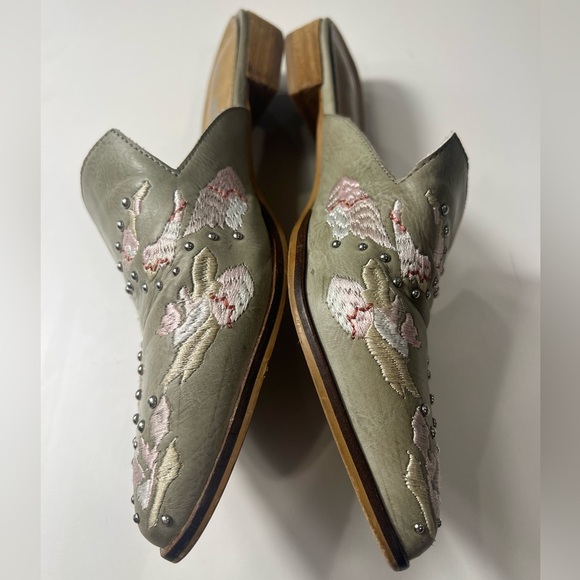 Mule Slide 7.5 Leather Shoes  Mi.im Embroidered Distressed Look - Picture 7 of 7